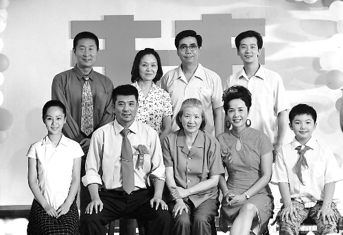 電視劇幸福來敲門結(jié)局,電視劇幸福來敲門的結(jié)局，變化、學(xué)習(xí)與自信奏響的勵志之歌