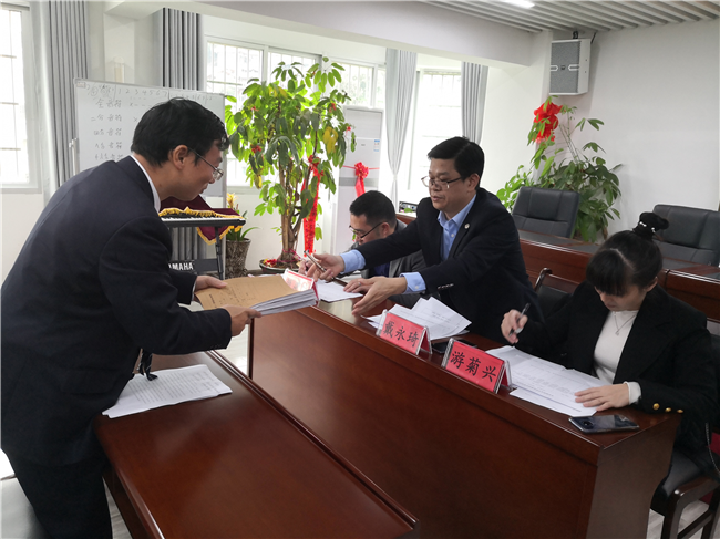 宋偉杰審查動態(tài)，力量變化與自信成就感的旅程