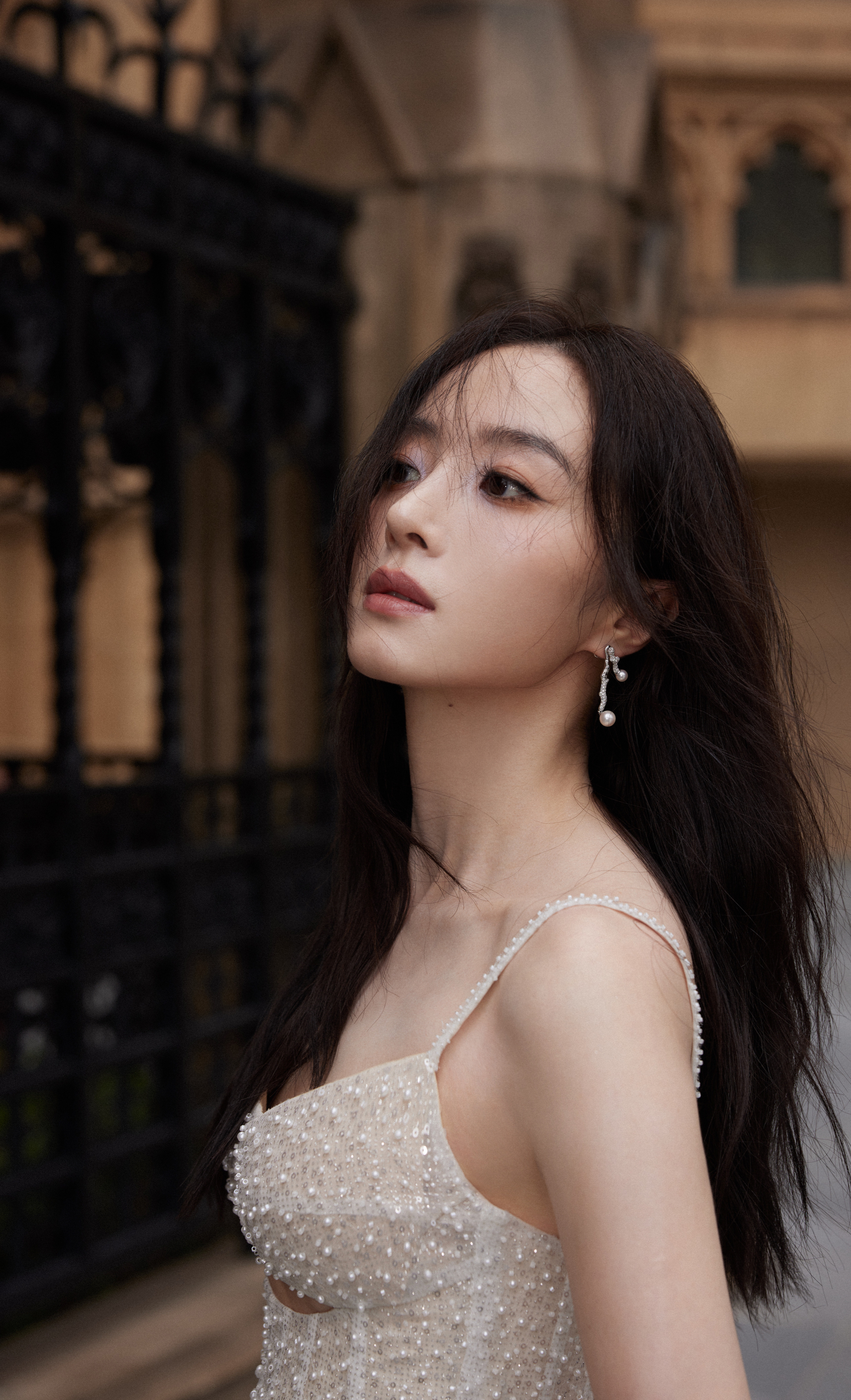 新晉女明星，舞臺到熒屏的蛻變之路——自信與成就感的彰顯
